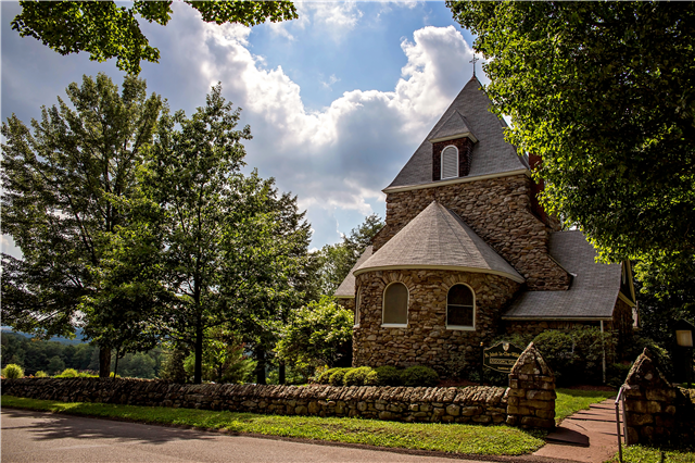3rd Place, Architecture; Heavenly Places, Eagles Mere; by April Miller