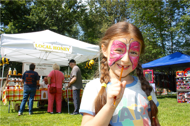 2ND PLACE FUN CATEGORY: Bee Sweet, Buy Local, Erika Bruckner