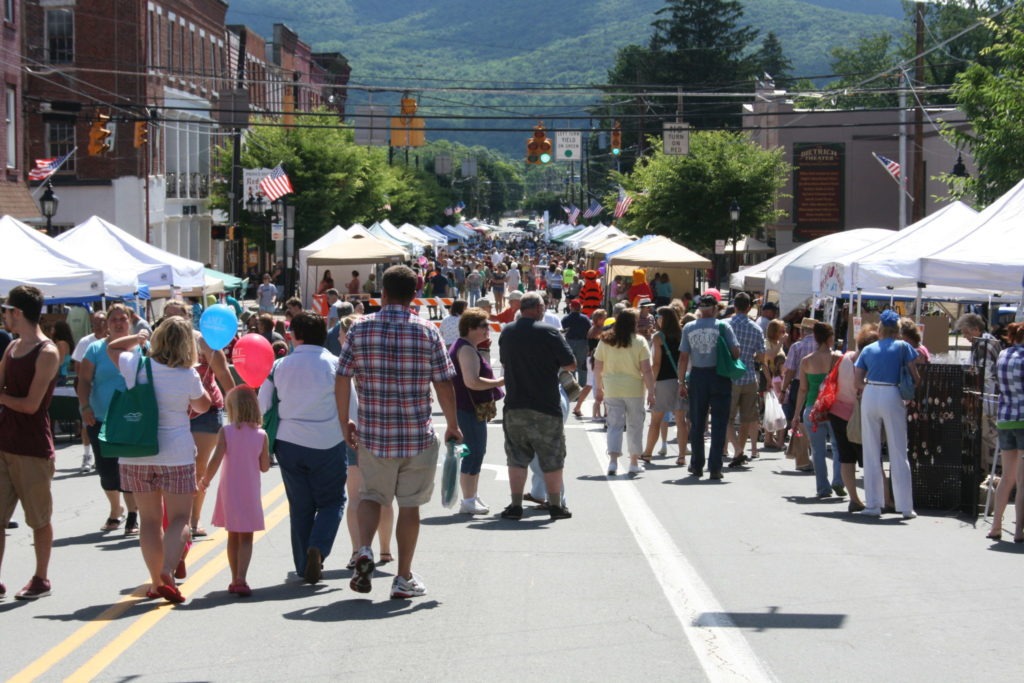 People and vendors along Tioga Street during Tunkhannock's Founder's Day