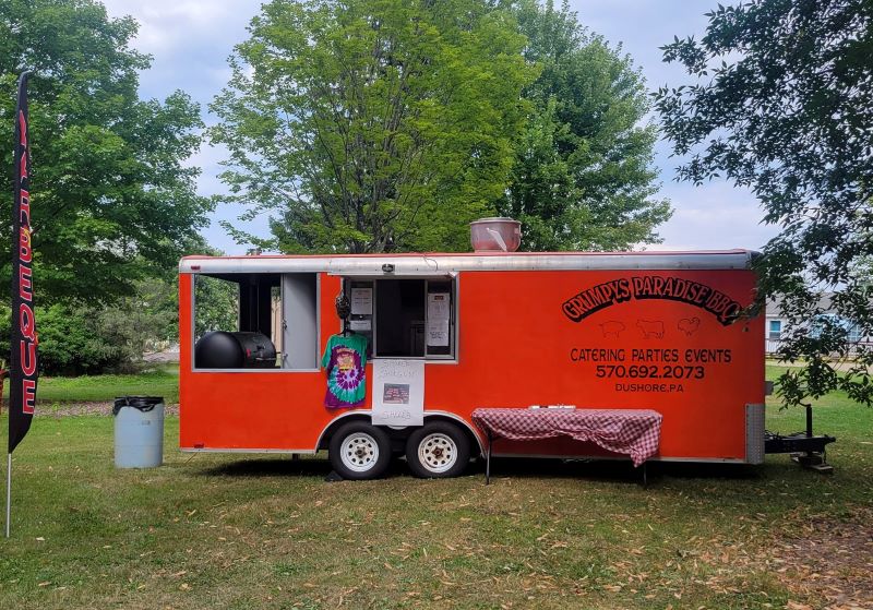 Grumpy’s Paradise BBQ