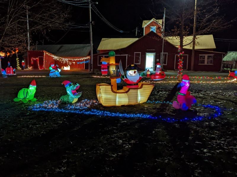 Inflatable Christmas lights
