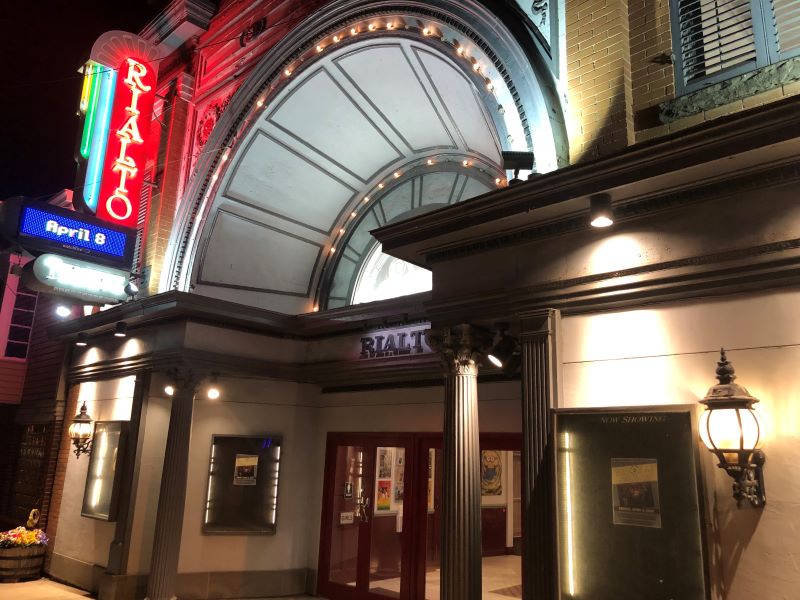 Entrance of the Rialto Theatre at night